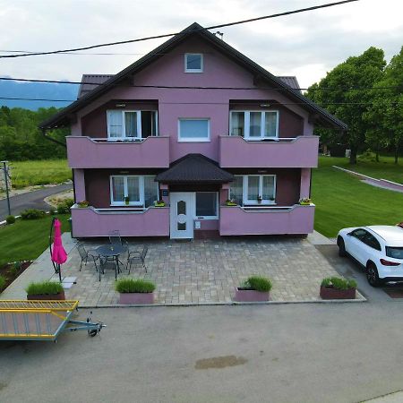 Hotel Sobe Matovinovic Lovinac  Zewnętrze zdjęcie
