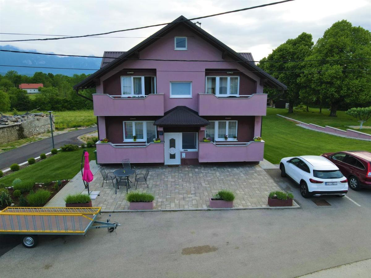 Hotel Sobe Matovinovic Lovinac  Zewnętrze zdjęcie